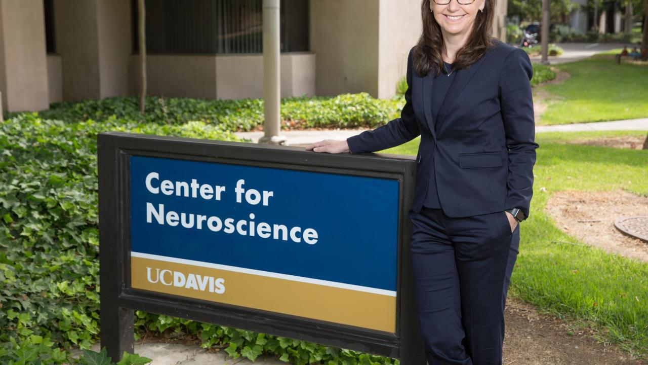 As director of the Center for Neuroscience, McAllister oversees roughly 25 labs housed at the interdisciplinary center, which is dedicated to understanding brain function in health and in illness throughout the lifespan. David Slipher/UC Davis Kim